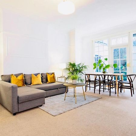 Spacious & Charming Garden Flat -Zone 2- Great For Central London Access エクステリア 写真