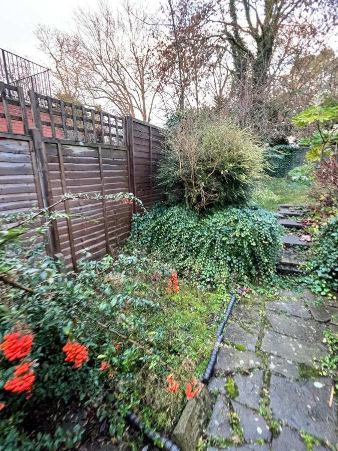Spacious & Charming Garden Flat -Zone 2- Great For Central London Access エクステリア 写真