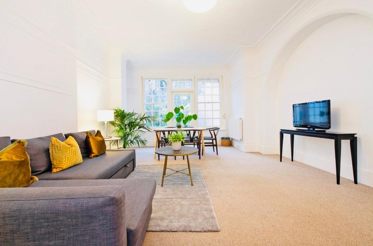 Spacious & Charming Garden Flat -Zone 2- Great For Central London Access エクステリア 写真